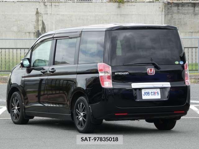 Honda STEP WGN 2011-01 368774-3