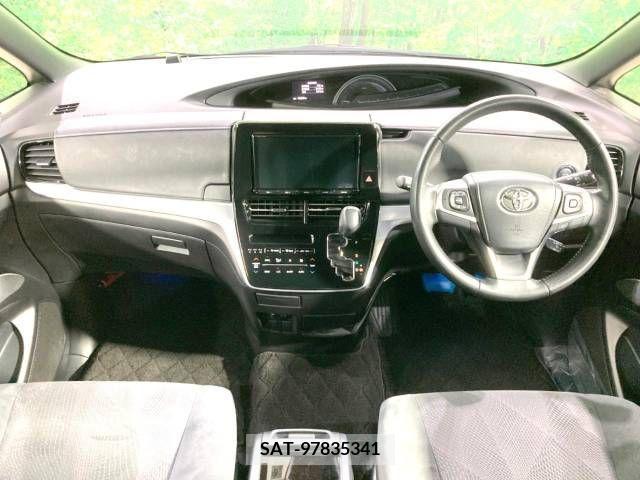 Toyota ESTIMA 2017-06 297363-1