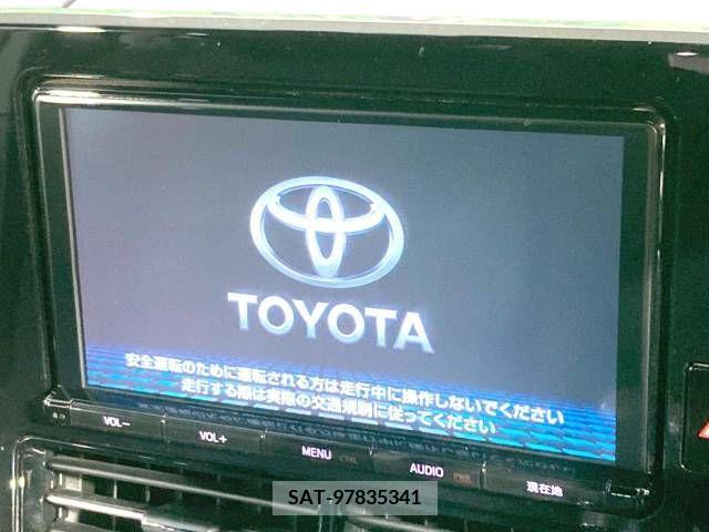 Toyota ESTIMA 2017-06 297363-2