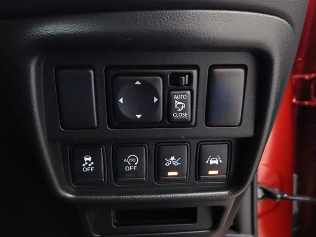 Nissan JUKE 2016-10 8225-10