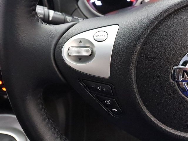 Nissan JUKE 2016-10 8225-9