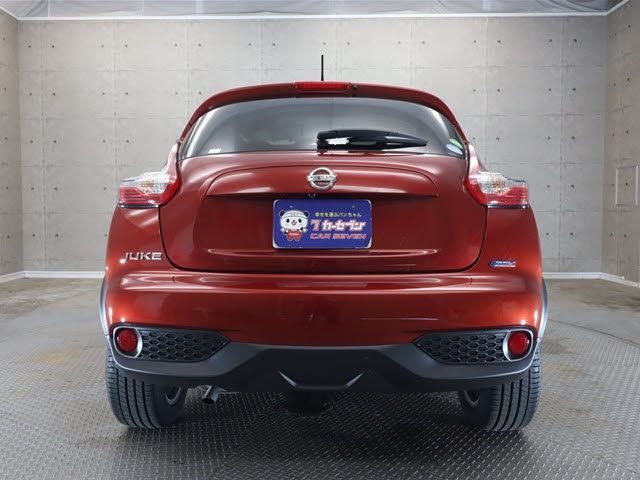 Nissan JUKE 2016-10 8225-23