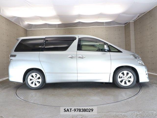 Toyota VELLFIRE 2013-10 385395-22