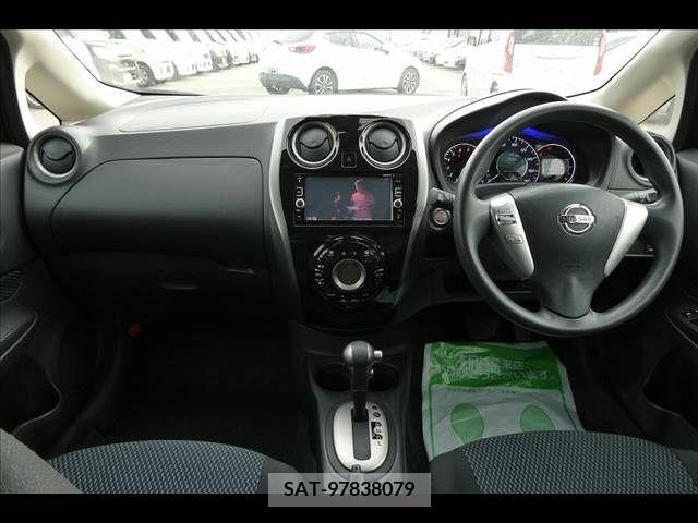 Nissan NOTE 2016-10 208496-2