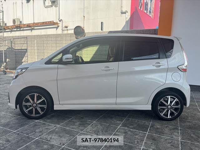 Nissan DAYZ 2017-11 359010-10