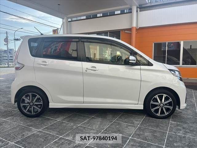 Nissan DAYZ 2017-11 359010-9