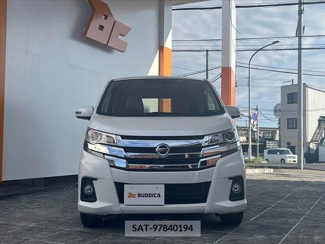 Nissan DAYZ 2017-11 359010-7