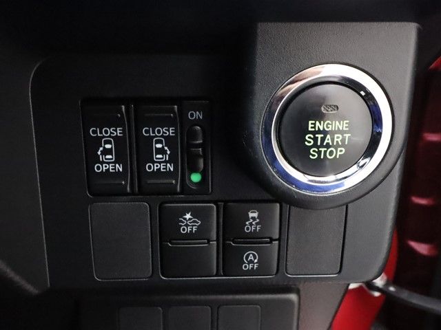 Toyota ROOMY 2018-03 181585-10