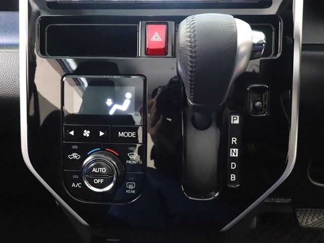 Toyota ROOMY 2018-03 181585-12