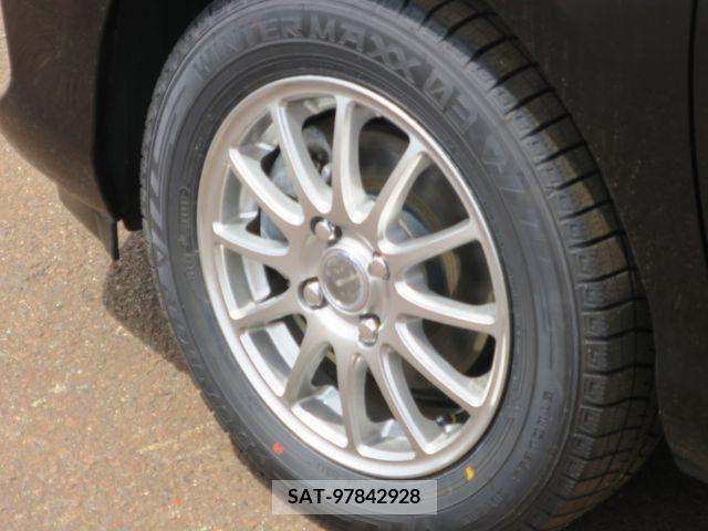 Toyota AQUA 2012-11 261128-18