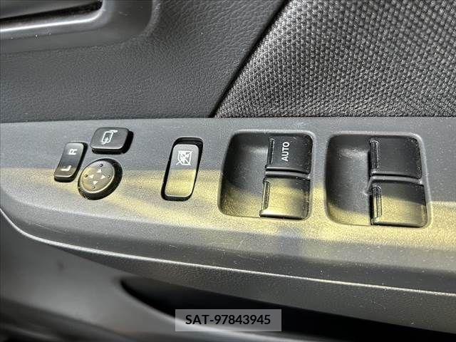 Suzuki WAGON R 2016-09 289829-24