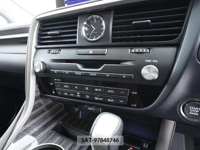 Lexus RX 2020-03 275789-16