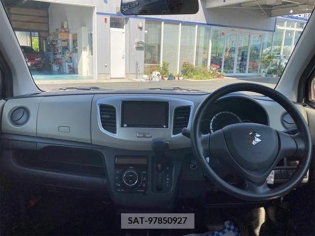 Suzuki WAGON R 2013-06 201295-8