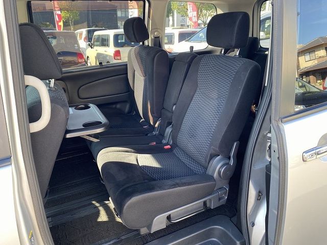 Nissan SERENA 2011-09 180888-13