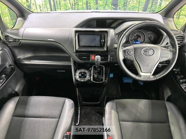 Toyota NOAH 2018-02 279500-1