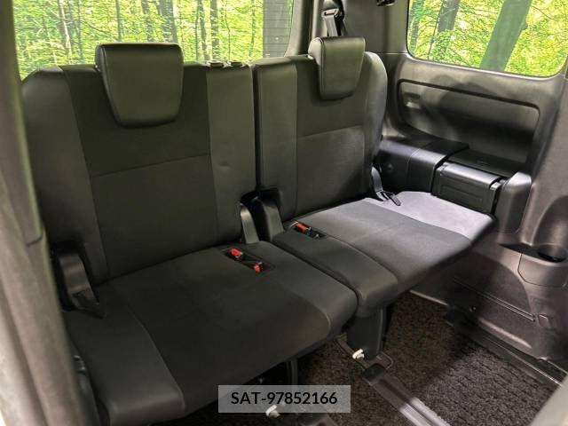 Toyota NOAH 2018-02 279500-10