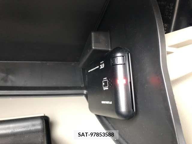 Suzuki EVERY WAGON 2023-03 268970-17