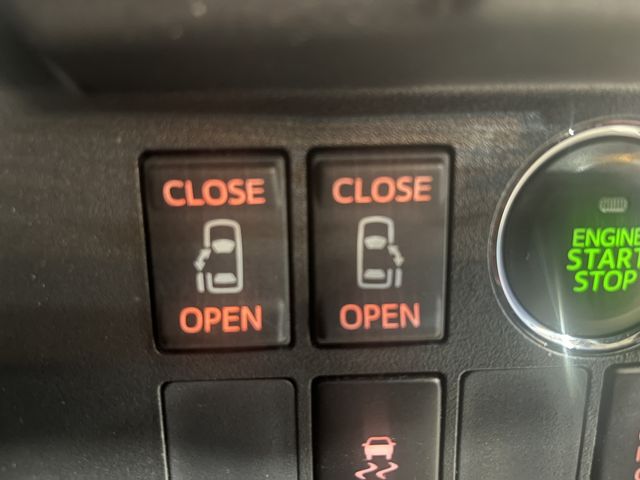 Toyota Pixis Mega 2015-12 25294-4