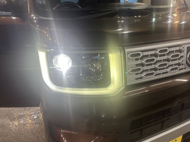 Toyota Pixis Mega 2015-12 25294-11