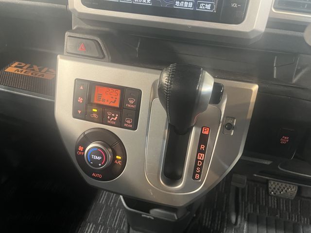 Toyota Pixis Mega 2015-12 25294-15