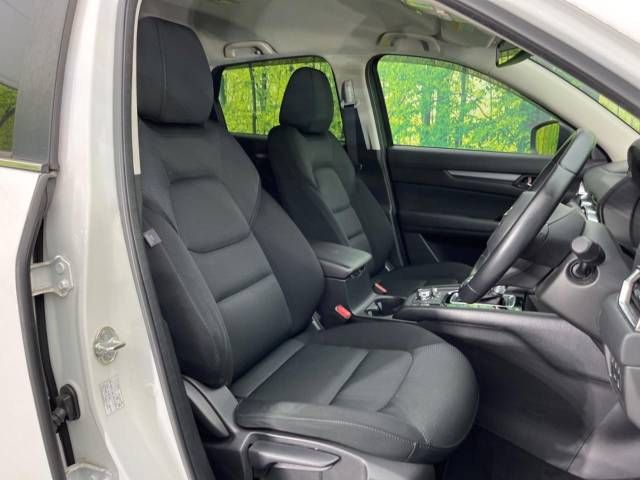 Mazda CX-5 2018-05 23831-8