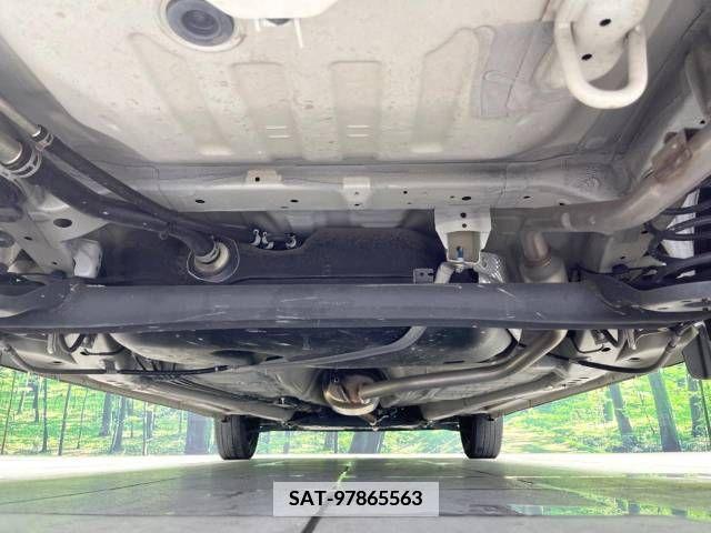 Suzuki SPACIA 2018-09 368499-19