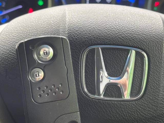 Honda FIT HYBRID 2011-10 190545-7
