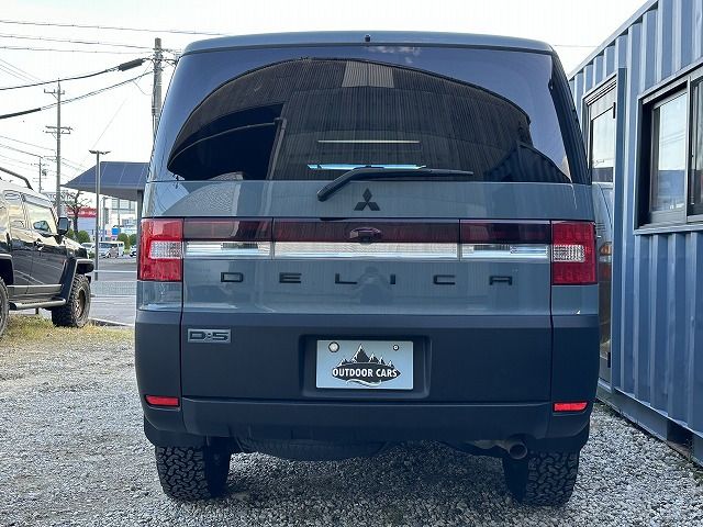 Mitsubishi DELICA D5 2007-03 18194-15