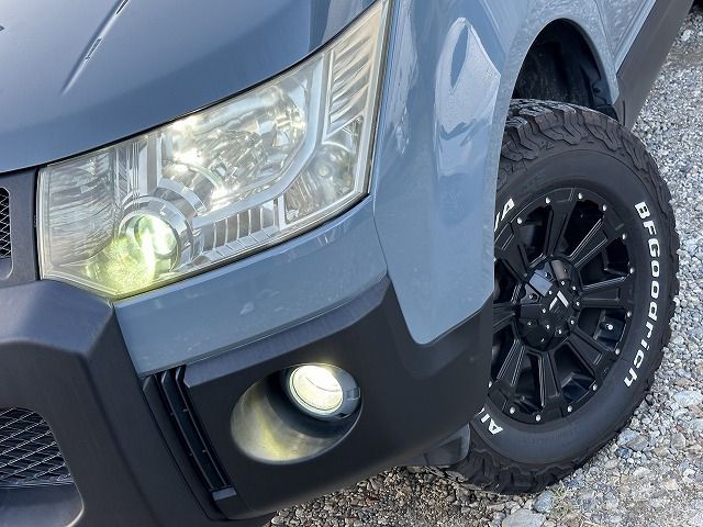 Mitsubishi DELICA D5 2007-03 18194-17