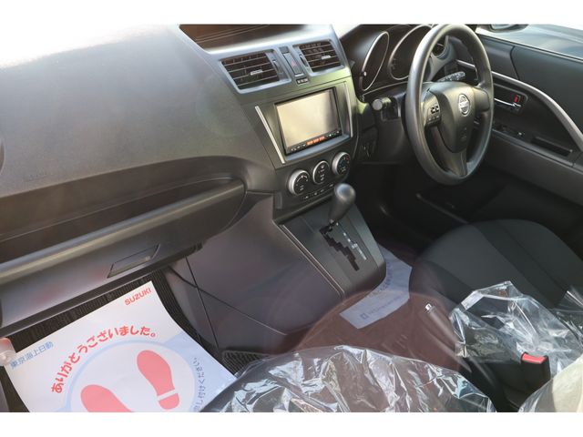Nissan LAFESTA 2013-09 183738-1