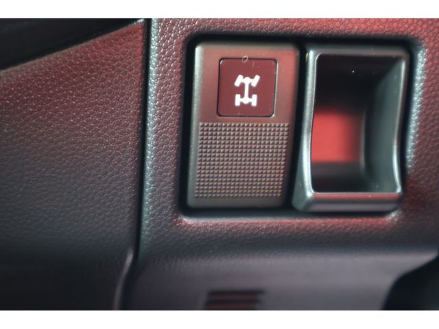 Nissan LAFESTA 2013-09 183738-18
