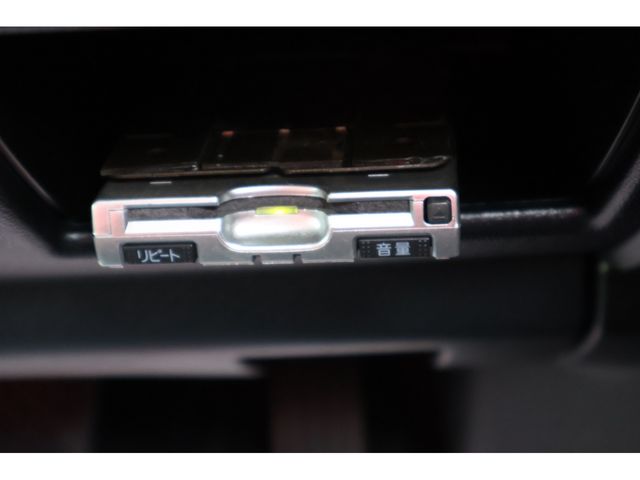 Nissan LAFESTA 2013-09 183738-23