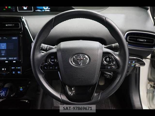 Toyota PRIUS 2019-03 255766-9