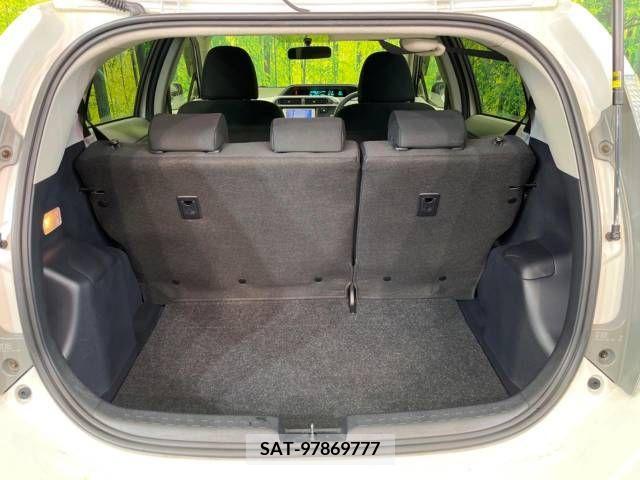 Toyota AQUA 2012-09 292506-10