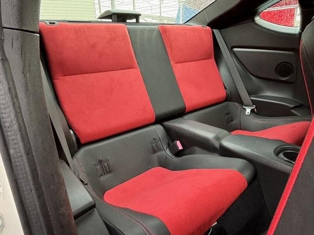 Toyota 86 2012-10 28805-20