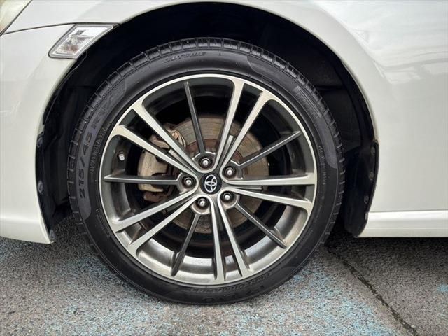 Toyota 86 2012-10 28805-16