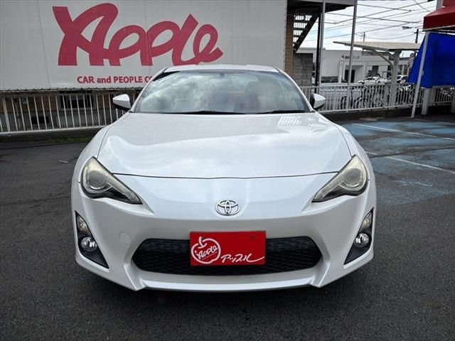 Toyota 86 2012-10 28805-1