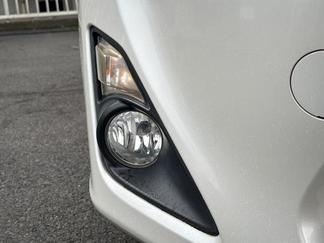 Toyota 86 2012-10 28805-11