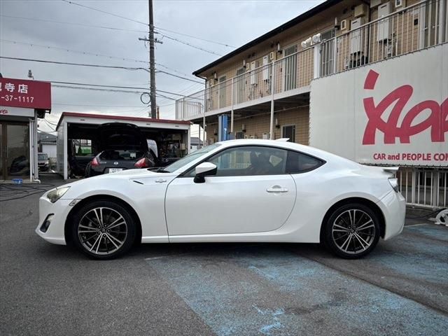 Toyota 86 2012-10 28805-7