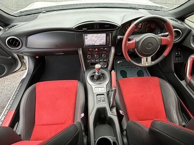 Toyota 86 2012-10 28805-18