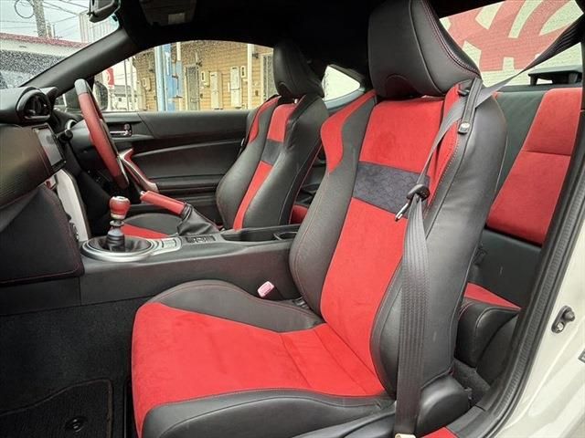 Toyota 86 2012-10 28805-21