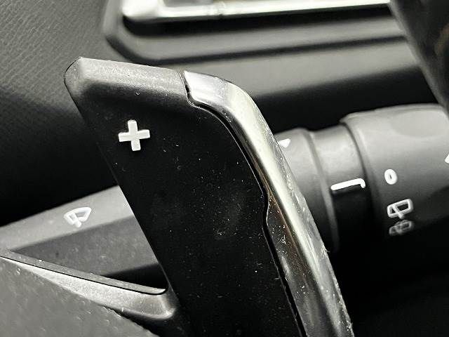 Peugeot 308 2015-03 17680-11