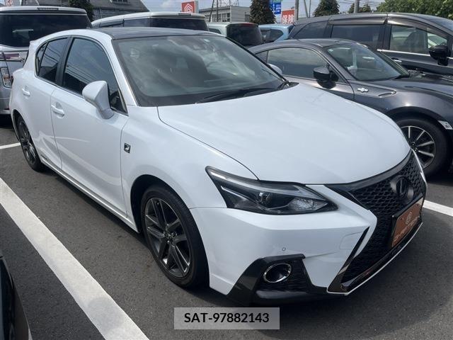 Lexus CT 2018-05 391811-0
