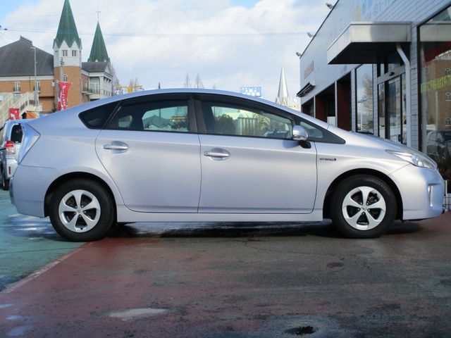 Toyota PRIUS 2011-12 7444-4