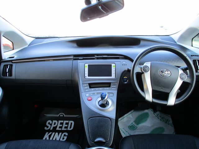 Toyota PRIUS 2011-12 7444-1