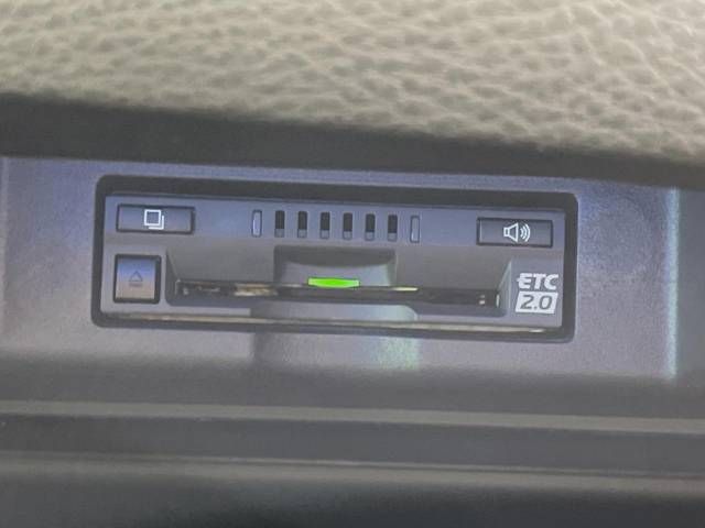 Toyota HARRIER 2018-04 189956-7