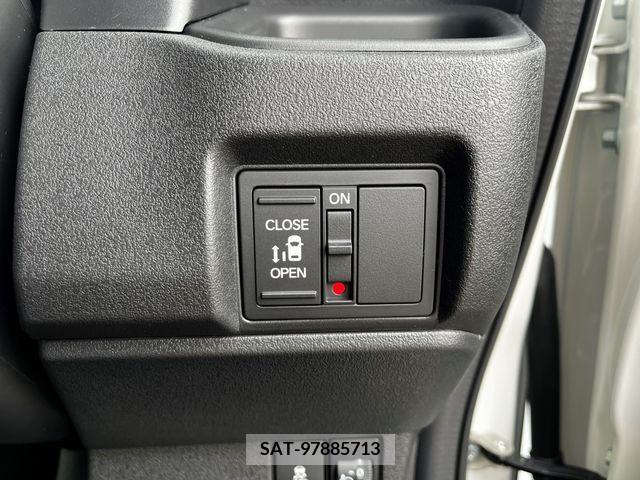 Honda N BOX CUSTOM 2024-05 307529-9