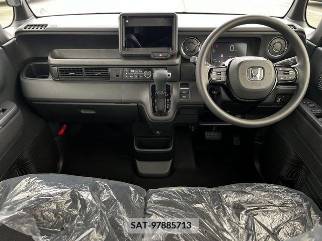 Honda N BOX CUSTOM 2024-05 307529-2