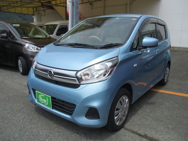 Nissan DAYZ 2018-03 8594-0