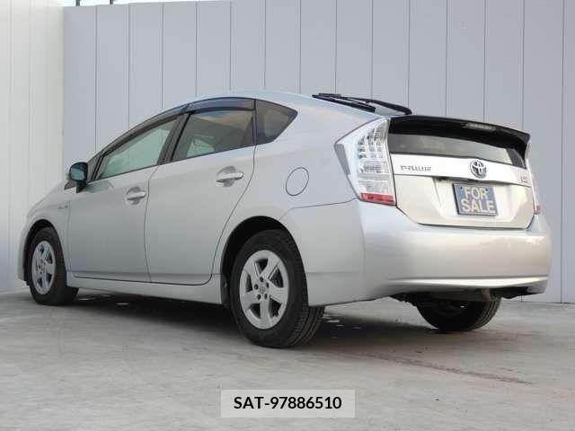 Toyota PRIUS 2011-06 366643-5